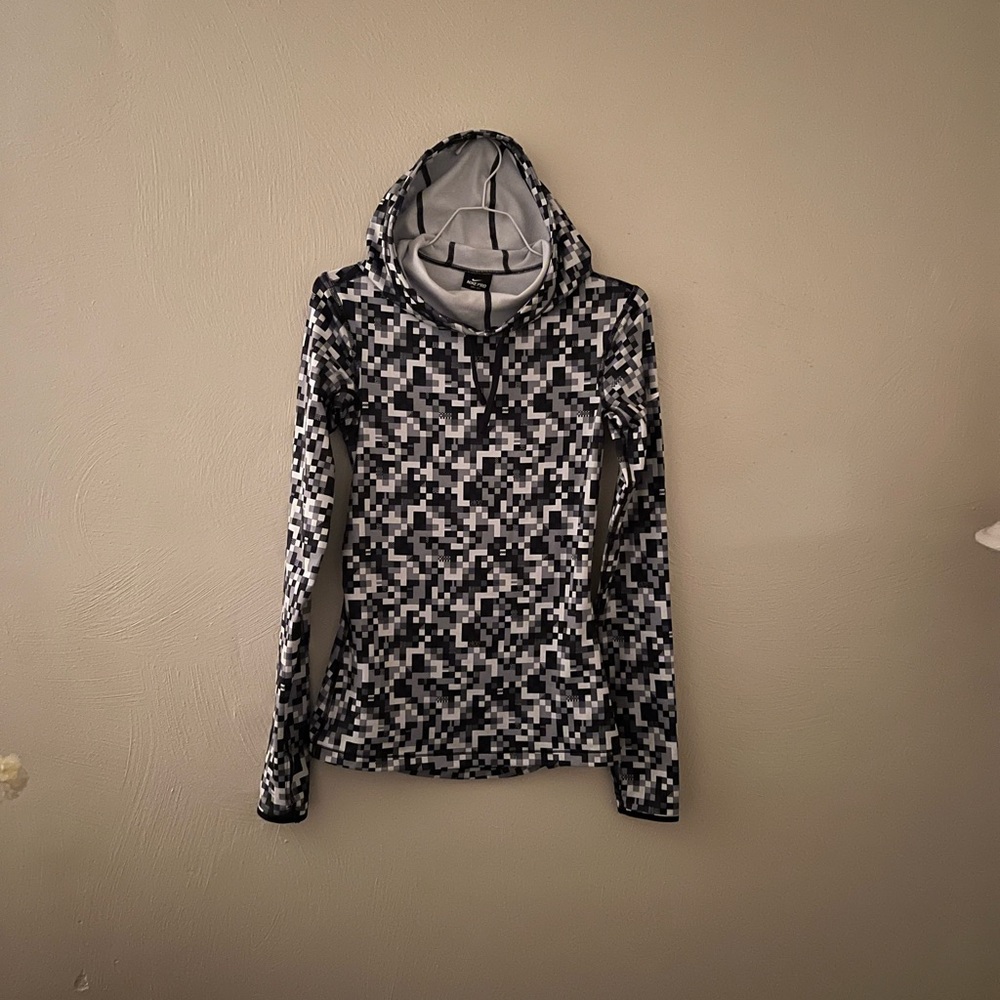 Nike Pro Dri-Fit Hooded Pullover, Size XS